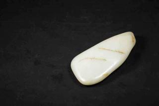 50万买的籽料原石切出顶级无事牌,引发全场尖叫!和田玉鉴定保养知识大